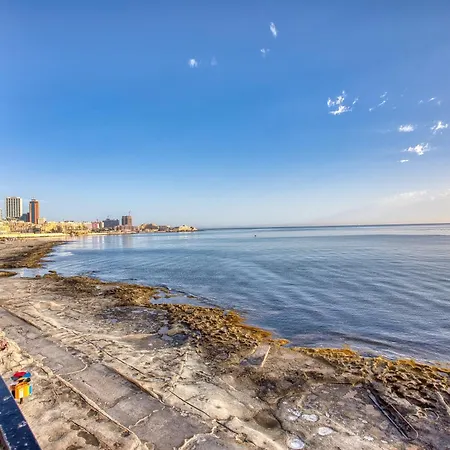 New To The Market - 2 Bedroom Unit 5 Minutes Walk From The By Sf Homes Appartamento Sliema