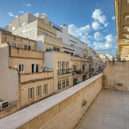 Appartamento New To The Market - 2 Bedroom Unit 5 Minutes Walk From The By Sf Homes Sliema
